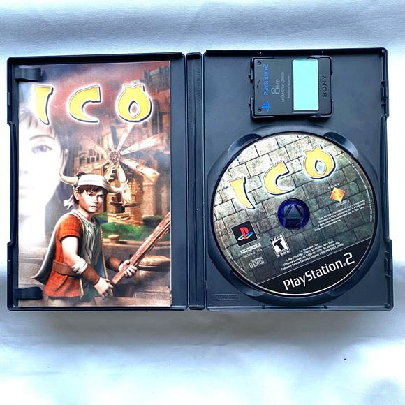 ICO PlayStation 2 with Manual and 8MB PS2 Memory Card - 2001 - Picture 1 of 9